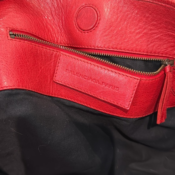 Good condition balenciaga big tote color: red - Picture 6 of 7